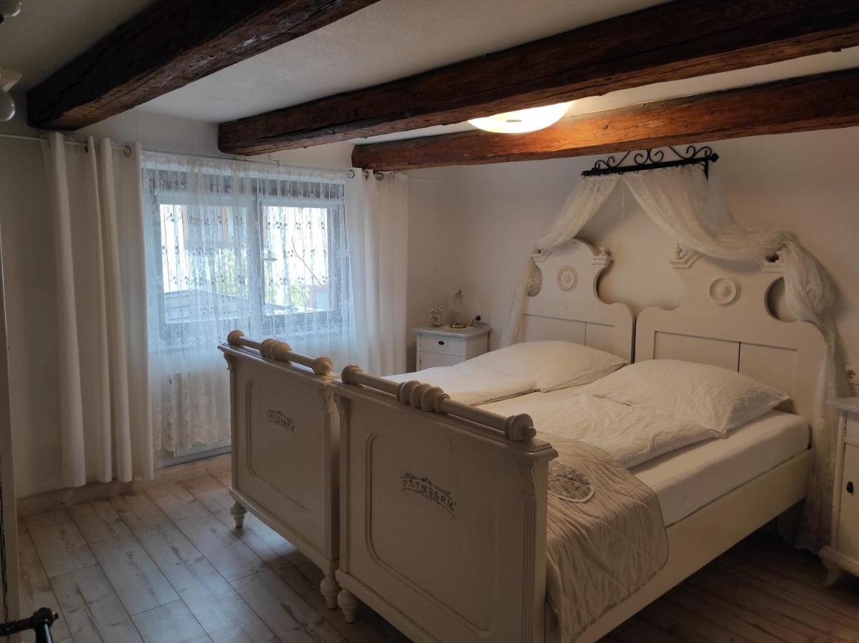 Villa Omas Schmuckkaestle à Lauingen Extérieur photo